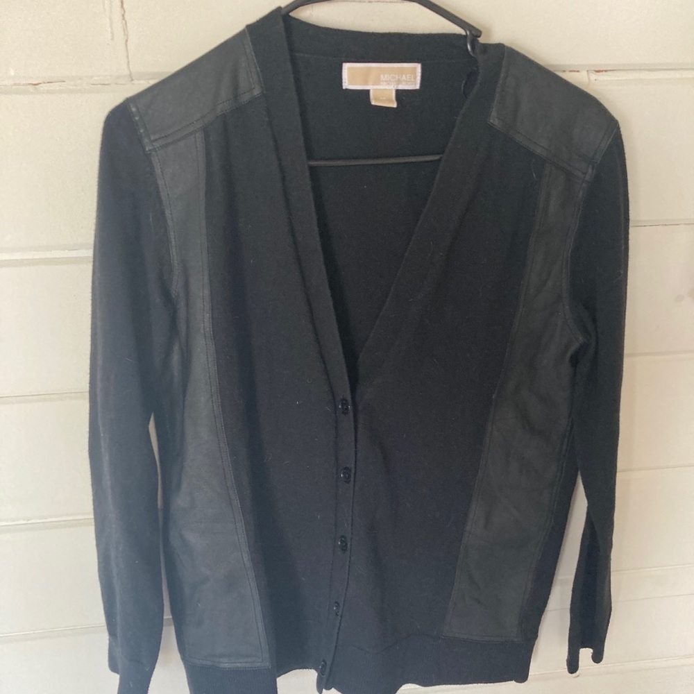 Cardigan - Picture 2 of 3